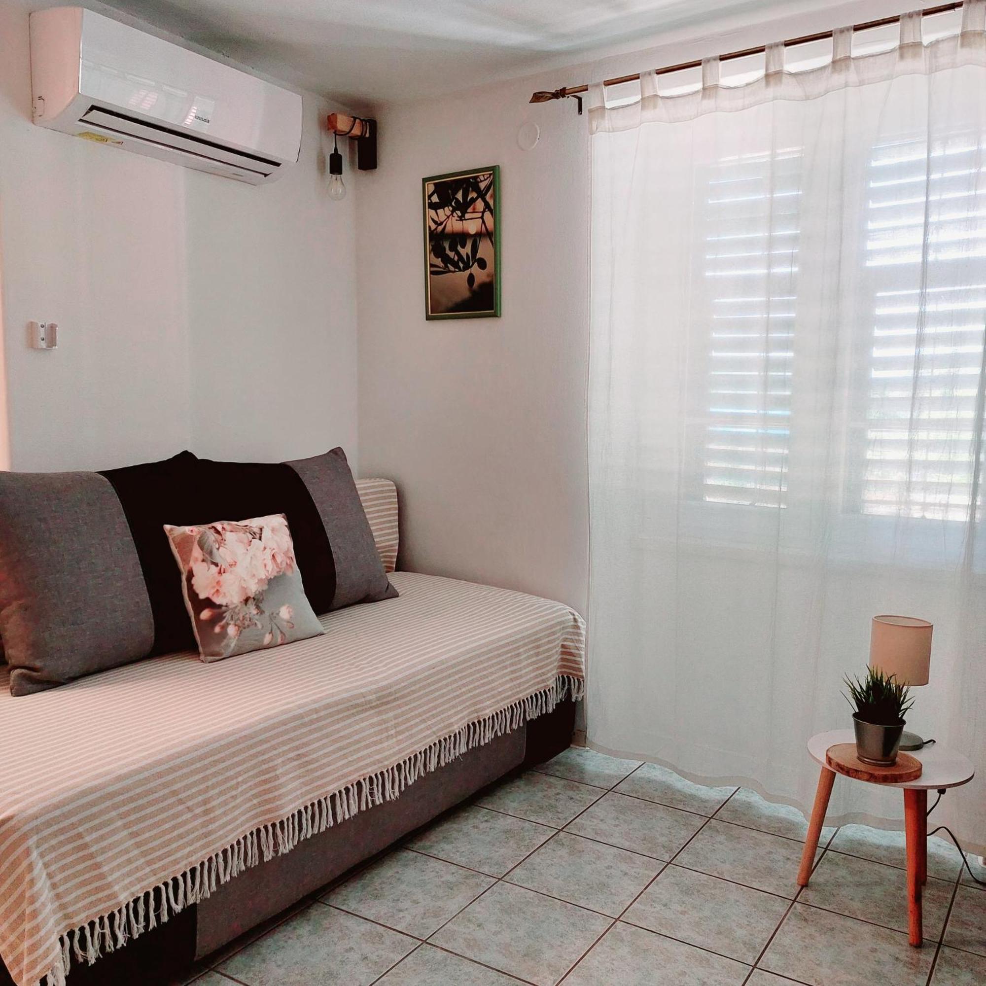 Apartment Obala شيبينيك المظهر الخارجي الصورة